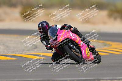 media/Sep-11-2022-SoCal Trackdays (Sun) [[81b7e951af]]/Turn 5 (1110am)/